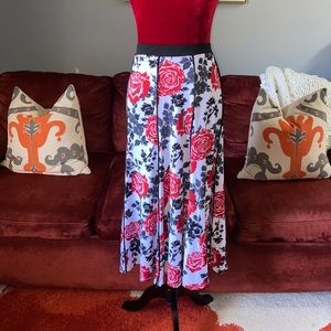 Rose Floral MIDI Skirt